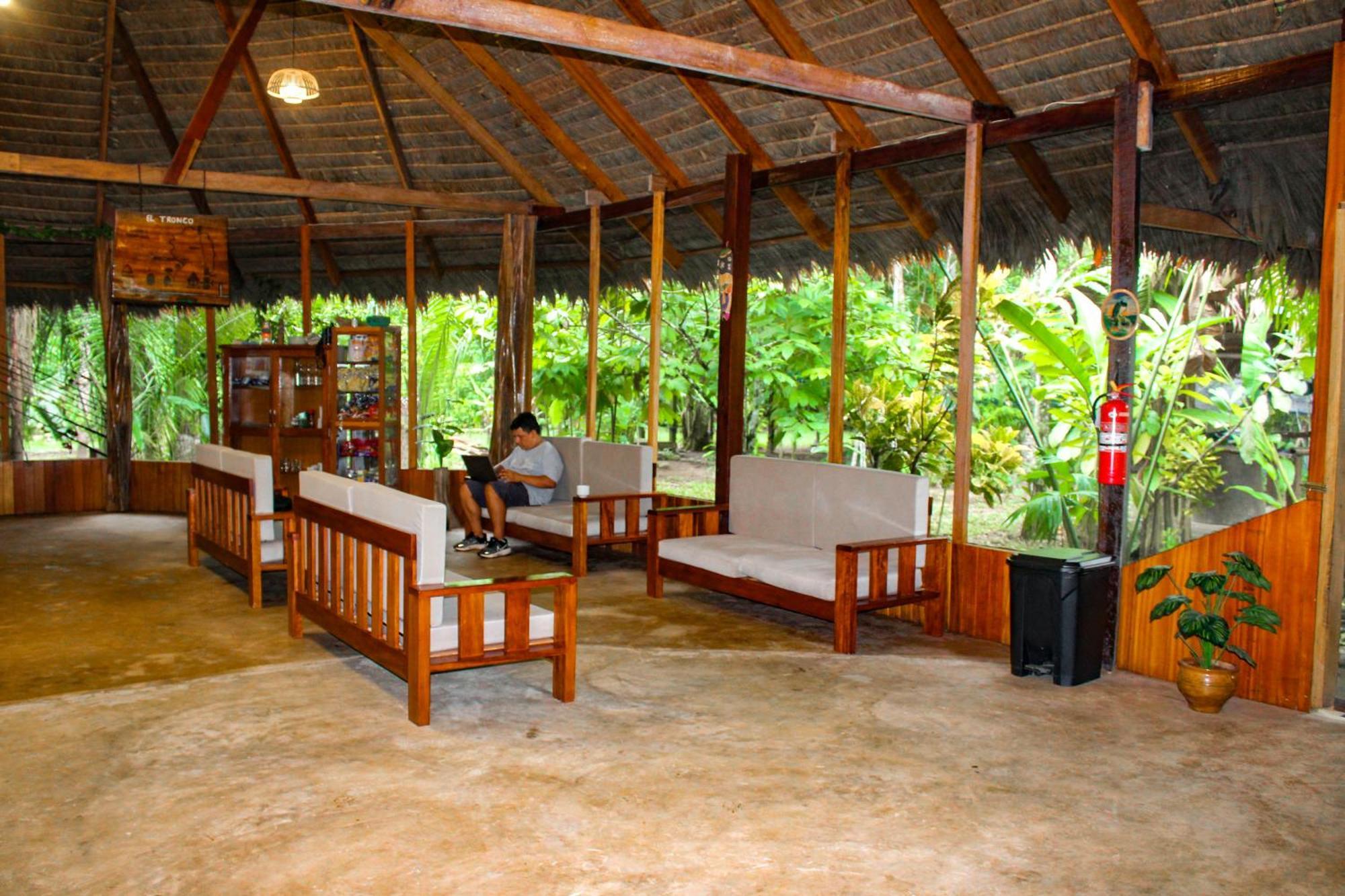 Tronco Tambopata Adventure Otel Puerto Maldonado Dış mekan fotoğraf