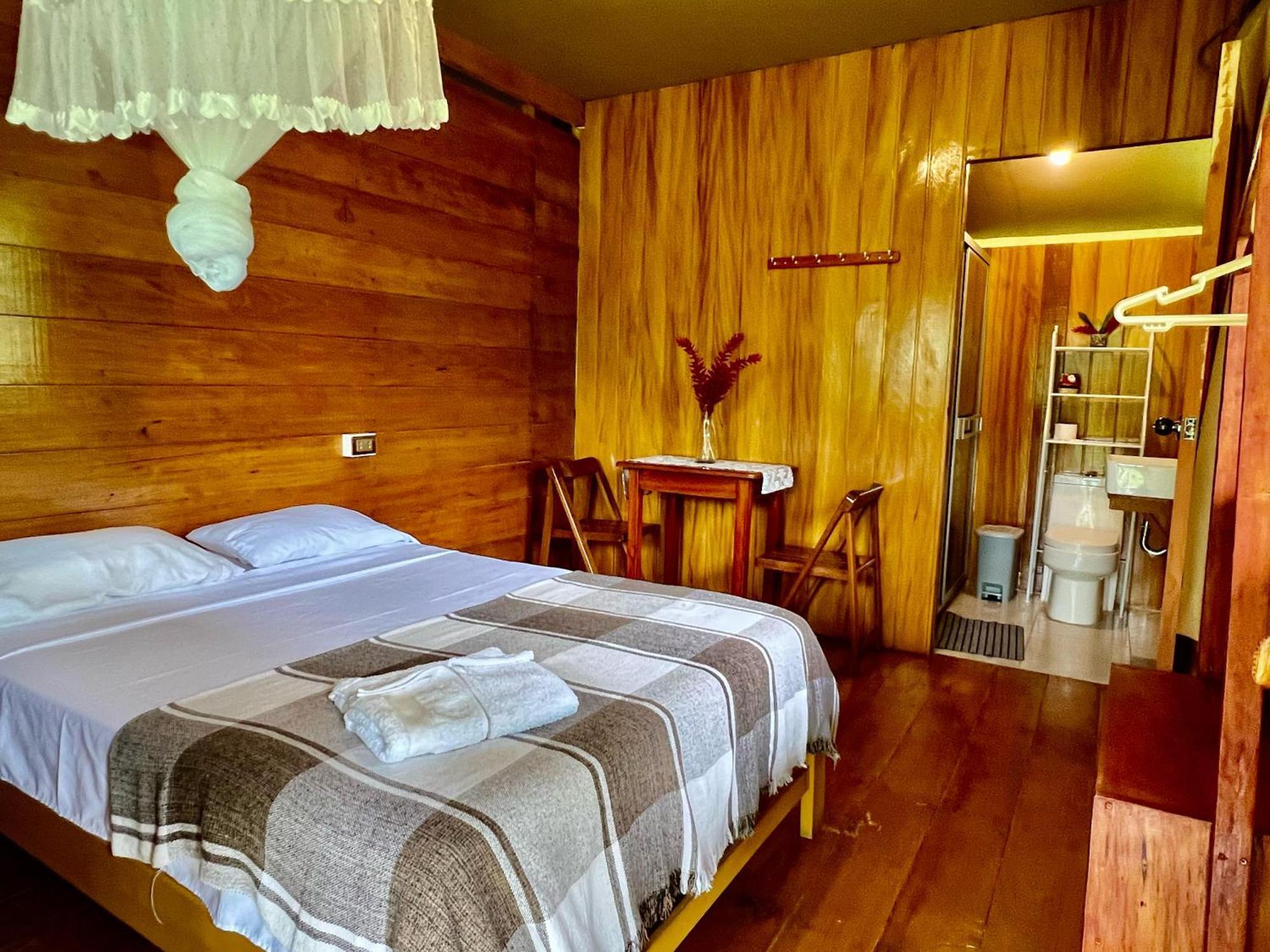 Tronco Tambopata Adventure Otel Puerto Maldonado Dış mekan fotoğraf