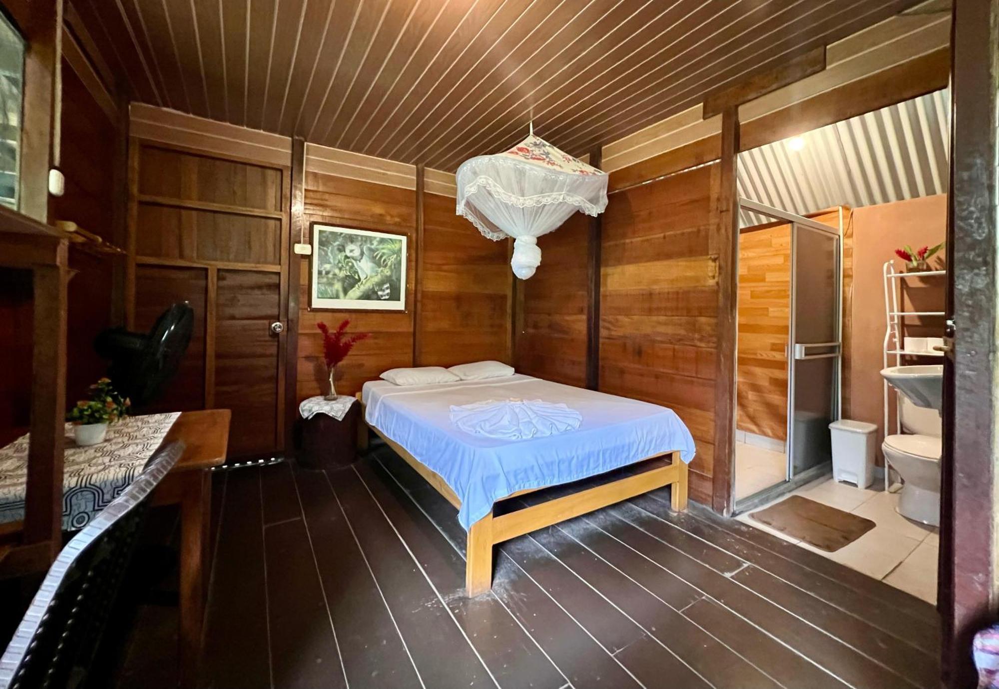 Tronco Tambopata Adventure Otel Puerto Maldonado Dış mekan fotoğraf